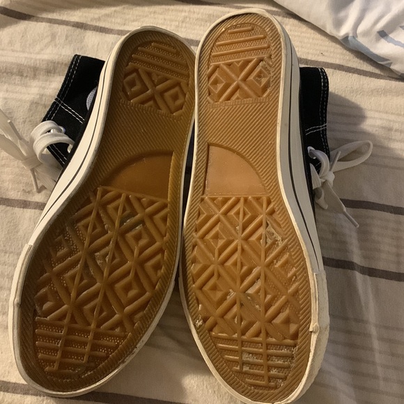 shawn mendes shoes - Picture 6 of 7